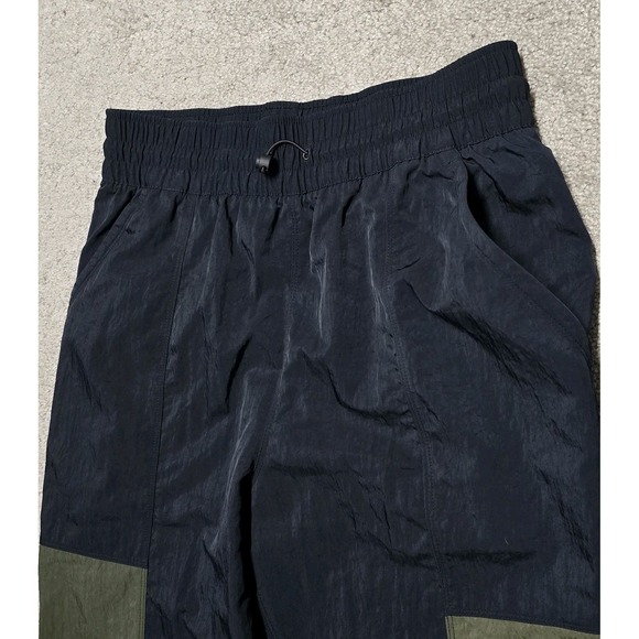 Nike Womens M City Utility High Rise Pants Repel FB7252-010 Olive Black - Picture 8 of 16